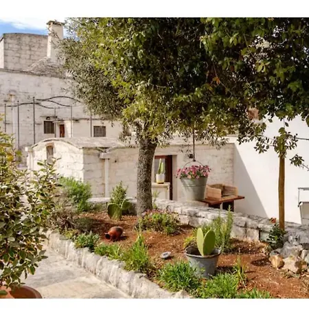 Trullo Del Leccio Da Madia