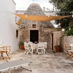 Trullo Del Leccio Da Madia Feriehus